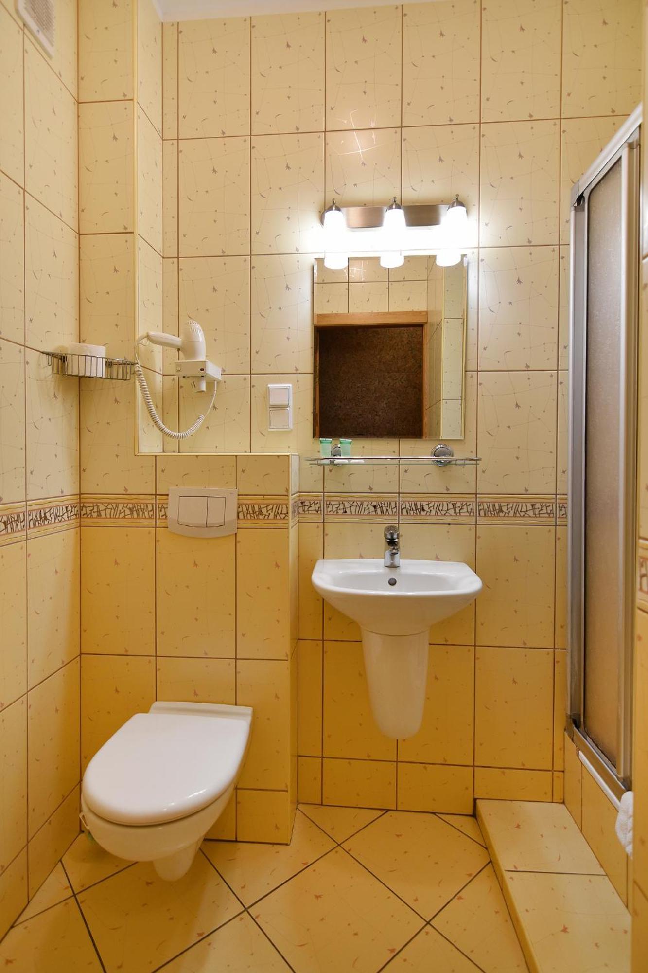 Lesny Osrodek Szkoleniowy W Puszczykowie Puszczykowo Esterno foto