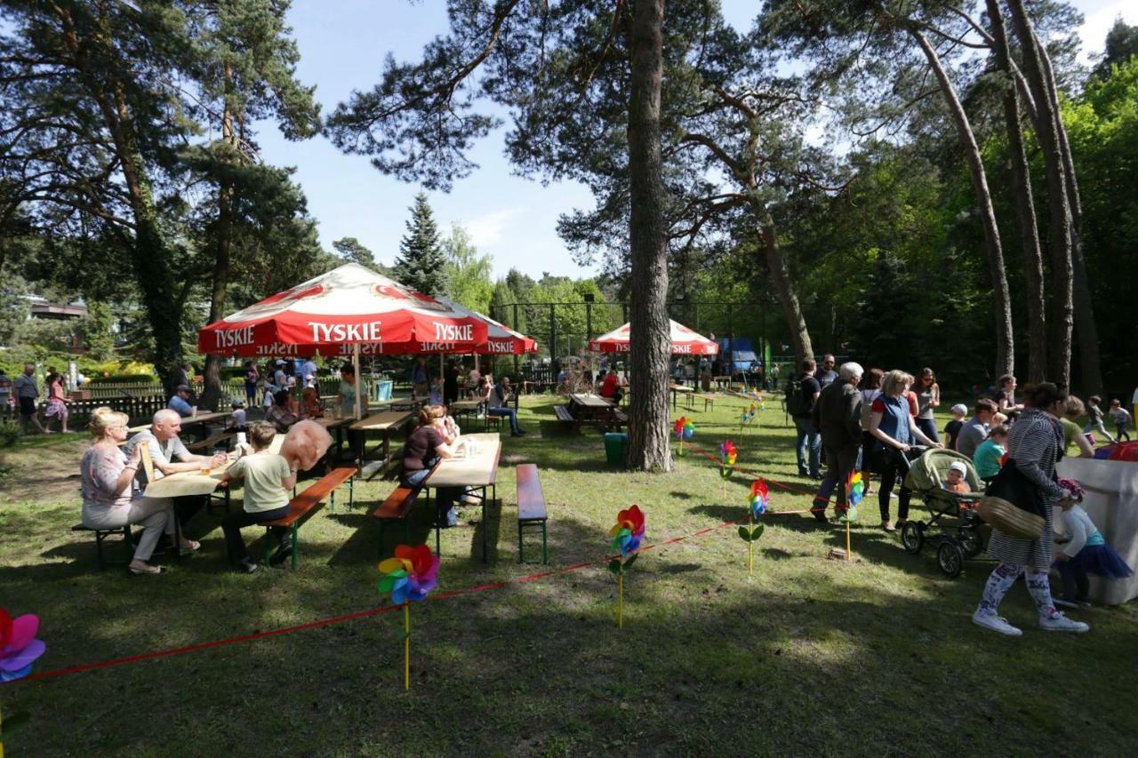 Lesny Osrodek Szkoleniowy W Puszczykowie Puszczykowo Esterno foto